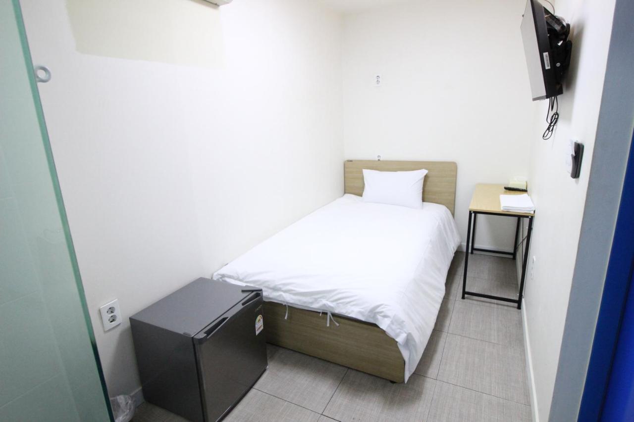 Hotel Golden Park Myeongdong Seoul