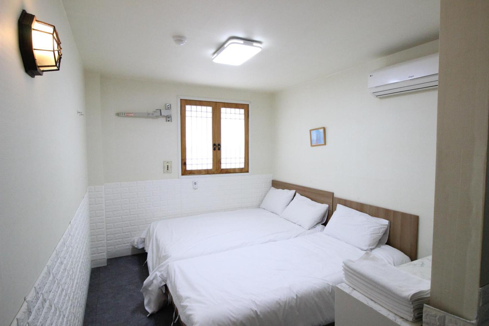 Hotel Golden Park Myeongdong Seoul